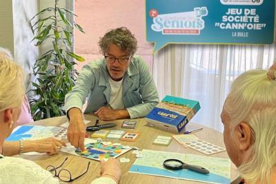 Hors les murs - Agrandir l'image 5 sur 9, fenêtre modale